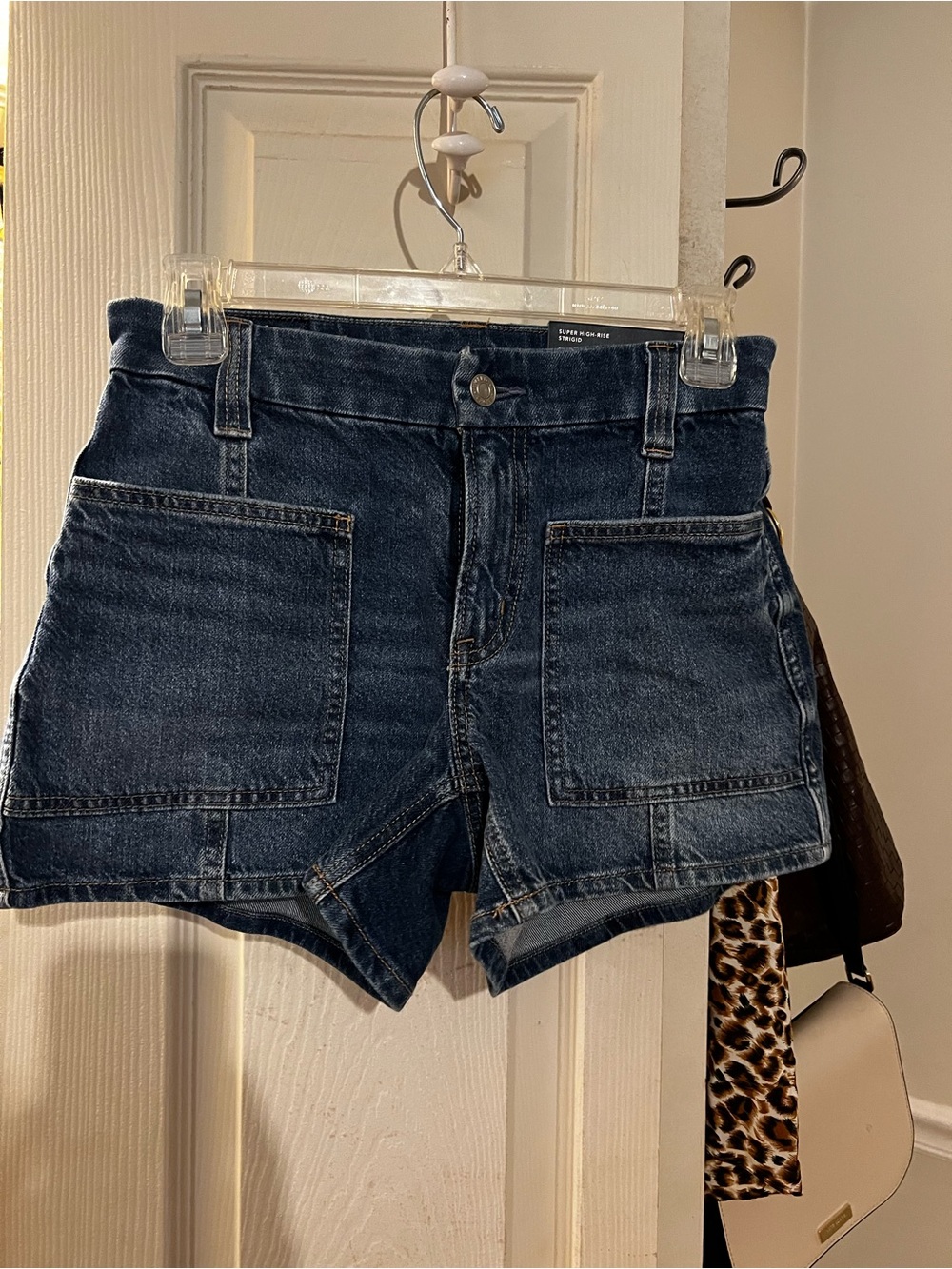 American Eagle Size 0 Dark Blue Denim Patch Pocket Shorts